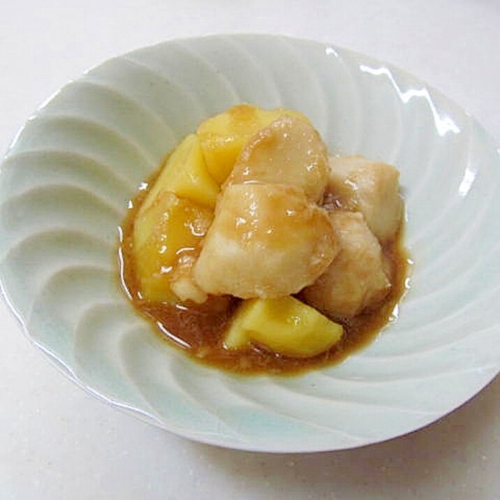 *お芋たっぷりのトロ~リ煮物*